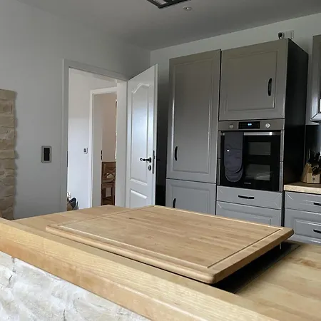 Neu! Haus Am Heldrastein Treffurt