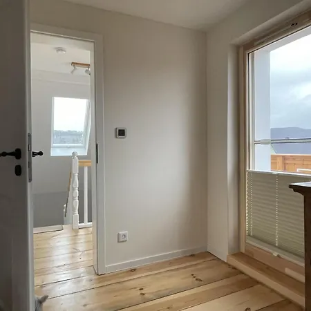 Holiday home Neu! Haus Am Heldrastein Treffurt
